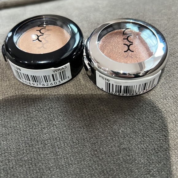 NYX Eye Shadow Bundle - Picture 3 of 3
